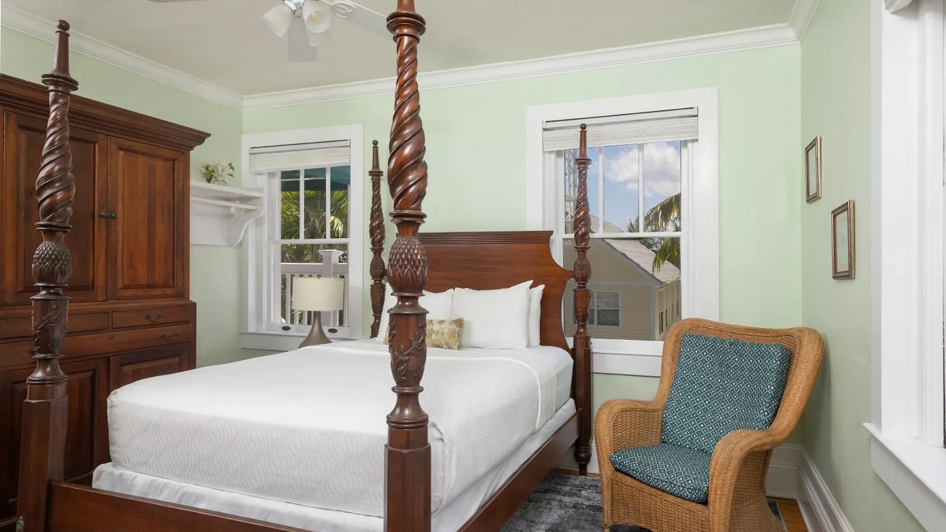 Weatherstation Inn Circa 1911 Key West 2*,  United States