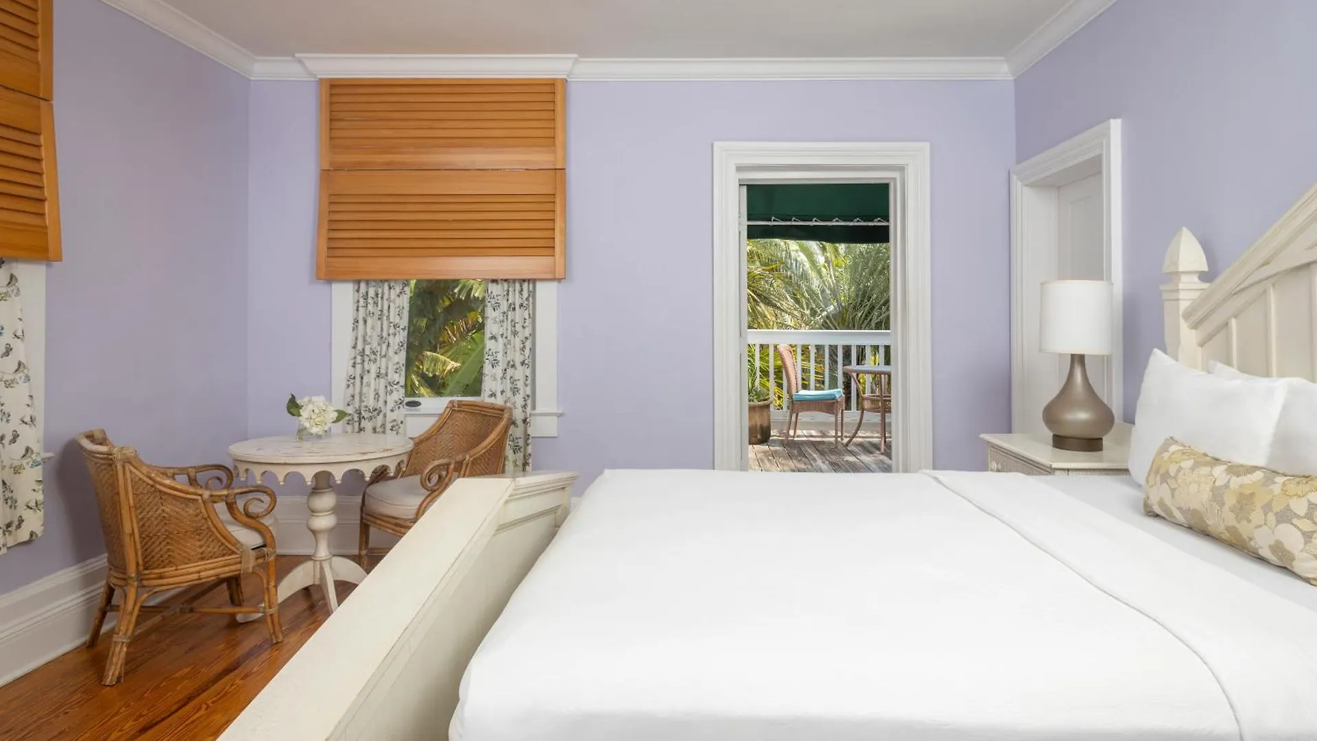 ** Bed & Breakfast Weatherstation Inn Circa 1911 Key West United States