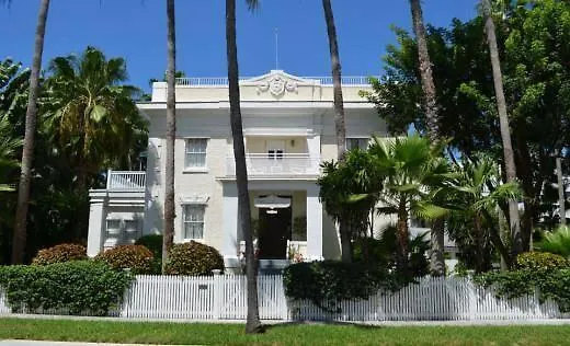 Bed & Breakfast Weatherstation Inn Circa 1911 Key West
